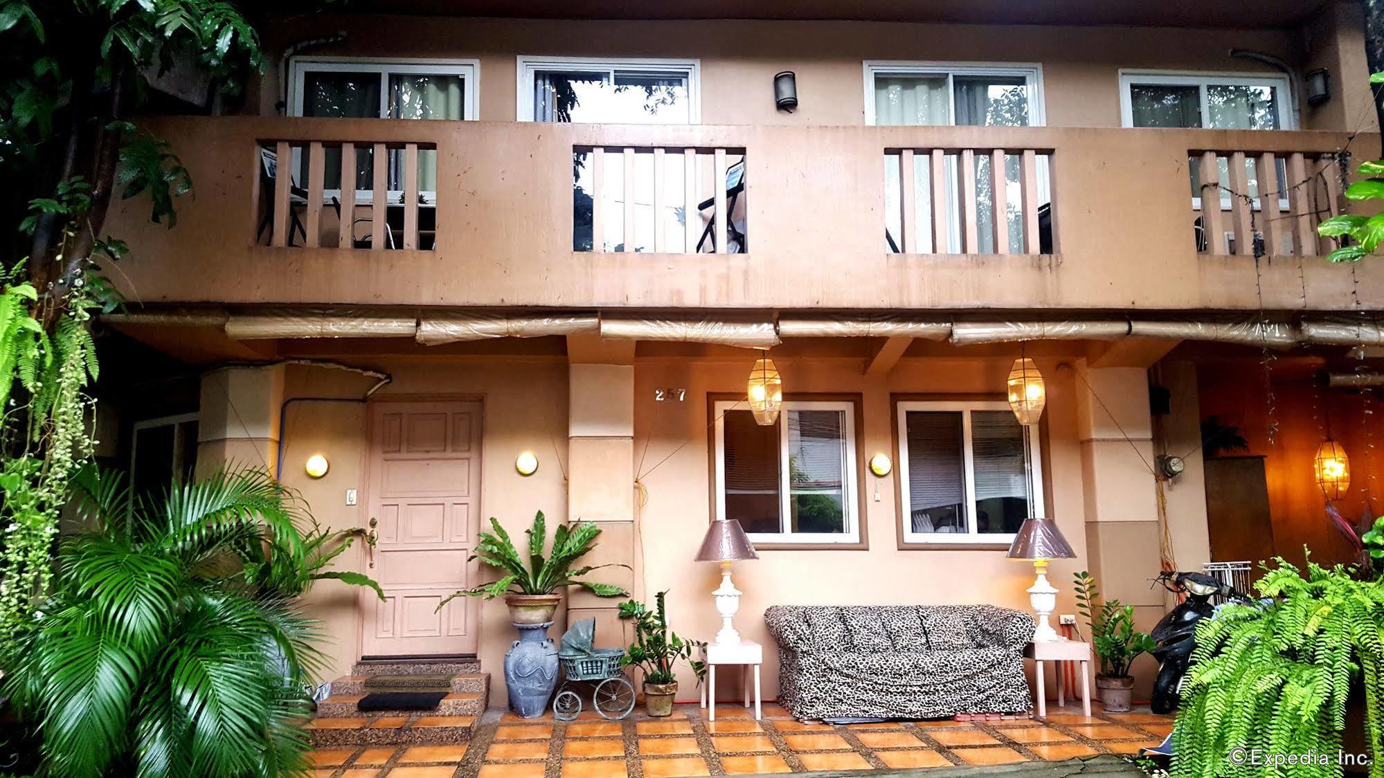 Casa Amapola Manila Bed & Breakfast Taguig Ngoại thất bức ảnh