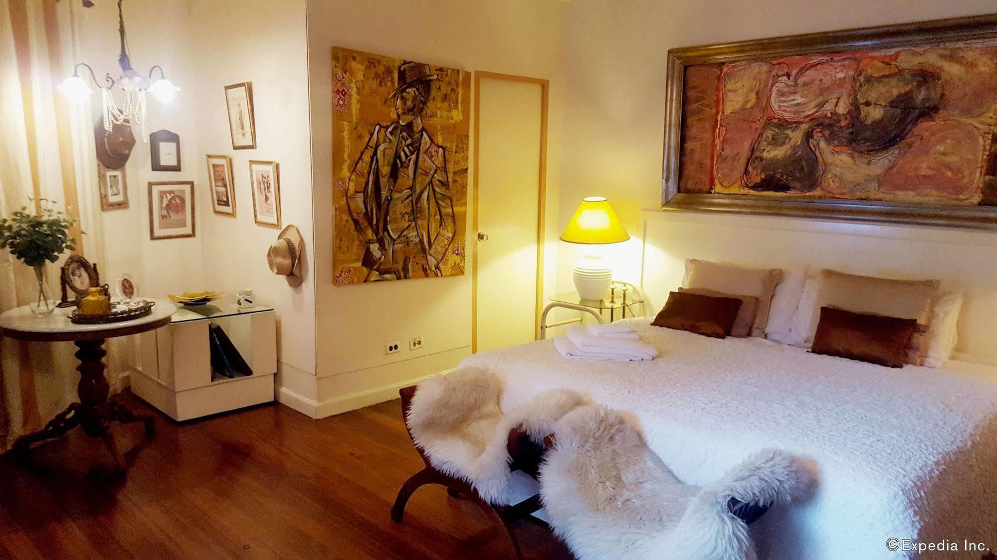 Casa Amapola Manila Bed & Breakfast Taguig Ngoại thất bức ảnh