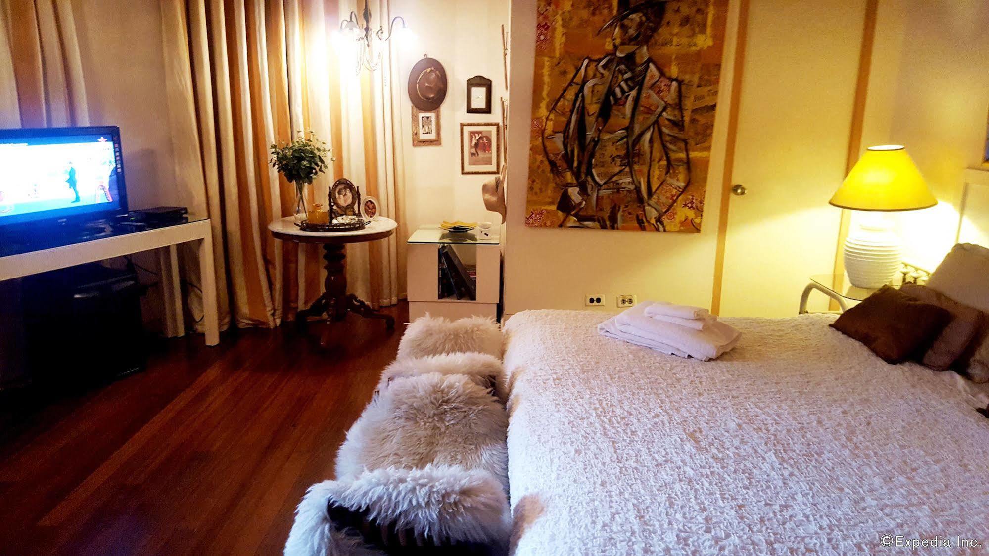 Casa Amapola Manila Bed & Breakfast Taguig Ngoại thất bức ảnh