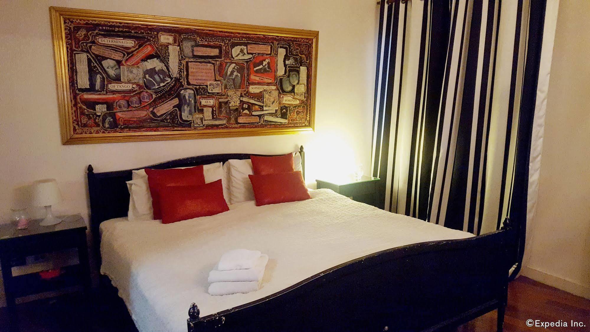 Casa Amapola Manila Bed & Breakfast Taguig Ngoại thất bức ảnh